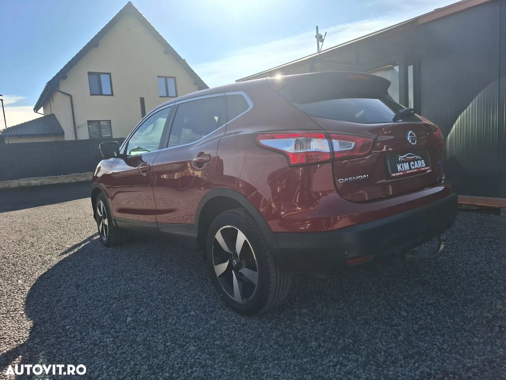 2015 Nissan Qashqai, photograph 11