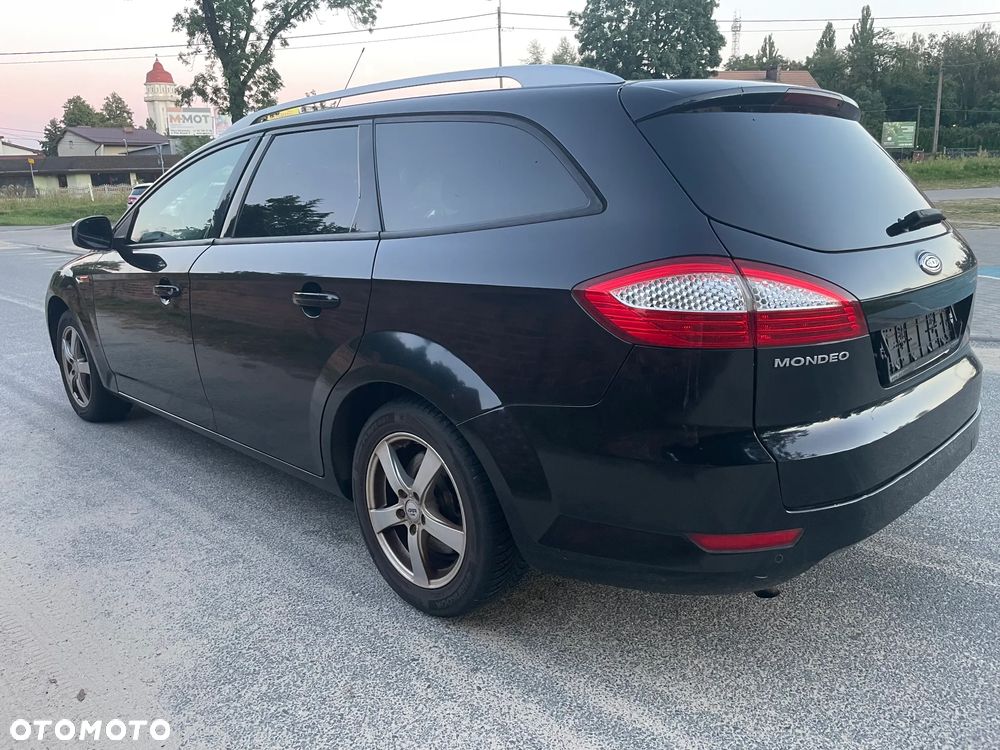 Ford Mondeo 1.6 Ghia - 3