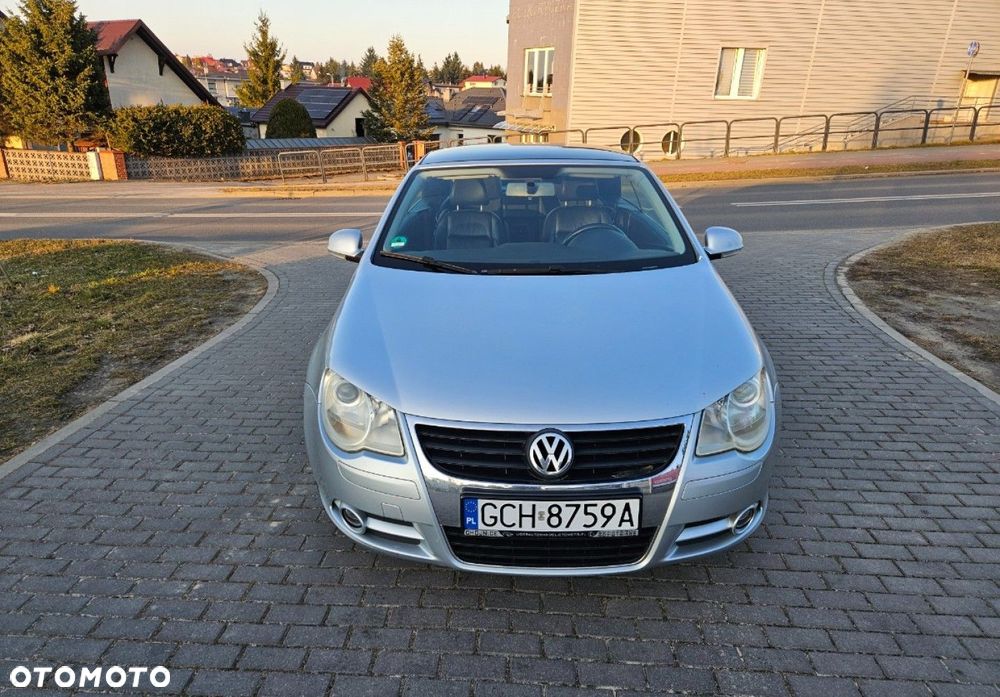 Volkswagen Eos - 2