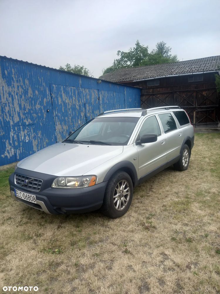 Volvo XC 70 D5 AWD Momentum - 16