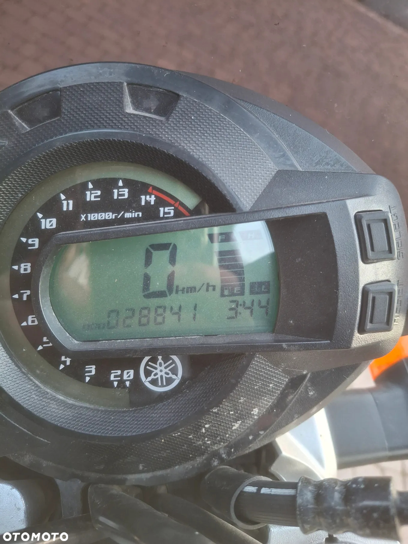 Yamaha FZ6 - 12