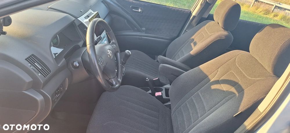 Toyota Corolla Verso 1.8 Sol 7os - 12