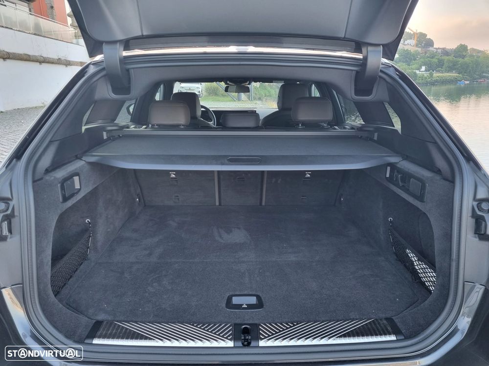 BMW 520 d Pack Desportivo M Pro - 14