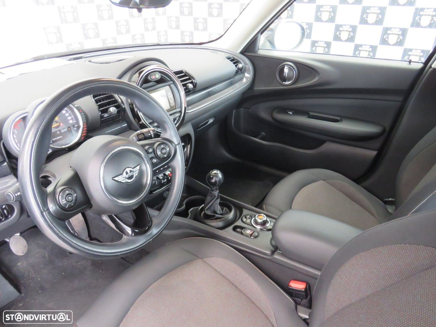 MINI Clubman One D - 13