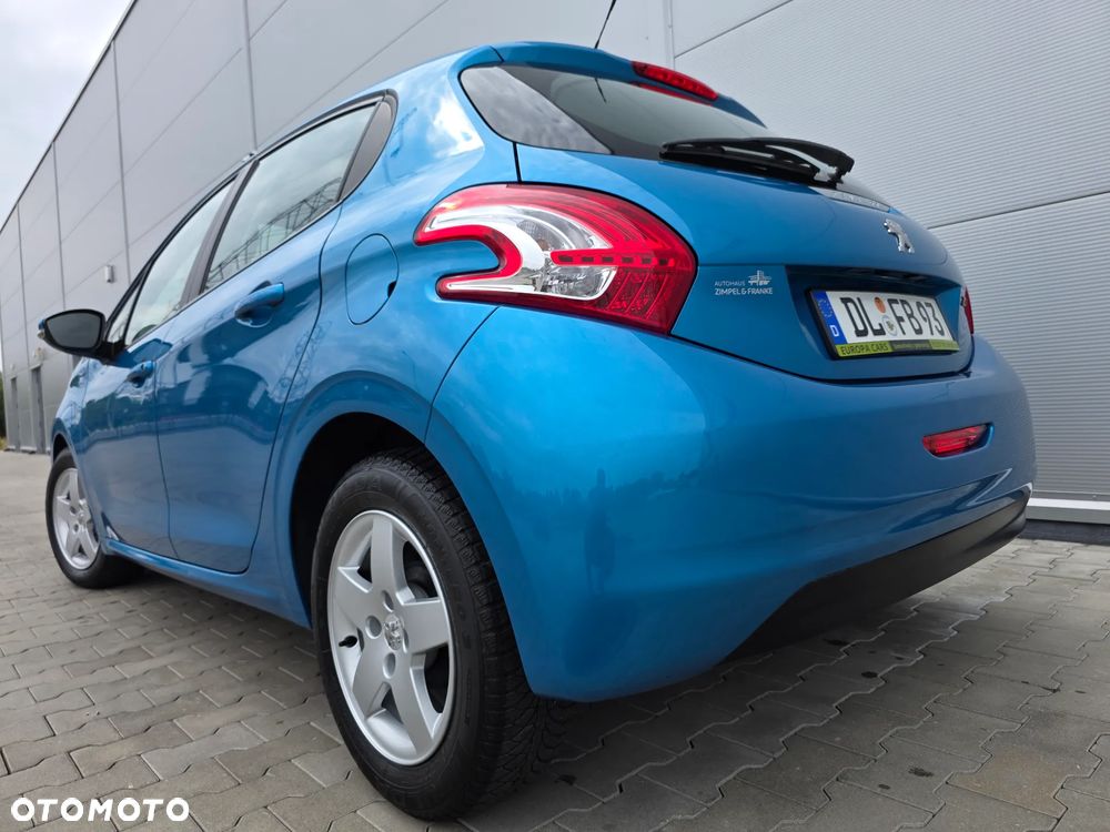 Peugeot 208 PureTech 82 Active - 4