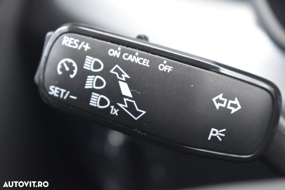 Skoda Superb 2.0 TDI DSG Ambition - 26