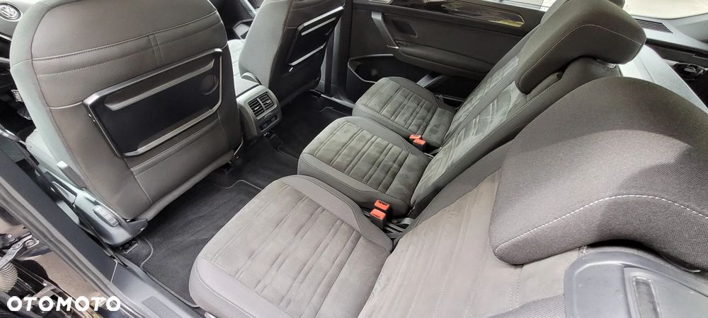 Volkswagen Touran 2.0 TDI DPF Highline - 7