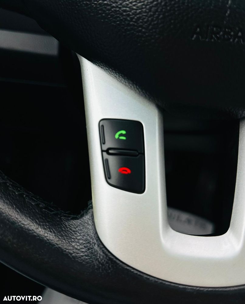 Kia Sportage 1.7 CRDI 2WD ISG Dream-Team Edition - 28