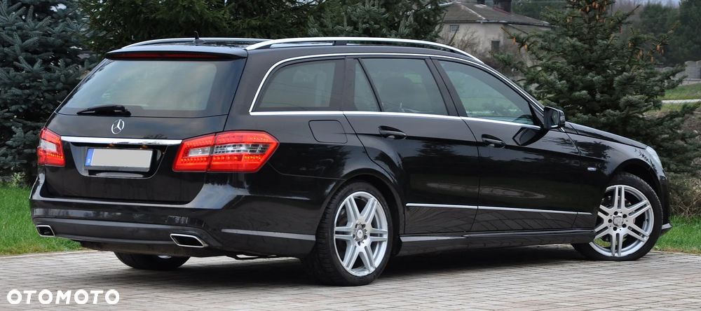 Mercedes-Benz Klasa E 350 CDI DPF BlueEFFICIENCY 7G-TRONIC Avantgarde - 14