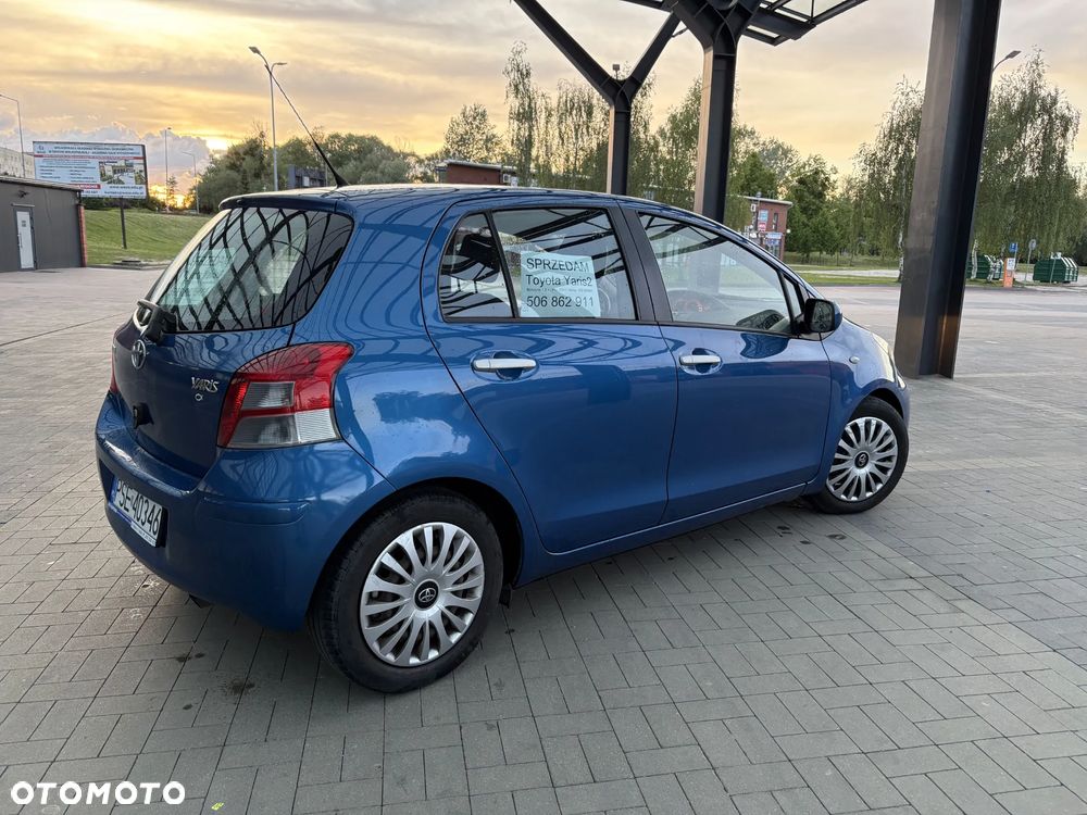 Toyota Yaris 1.33 Sol - 5