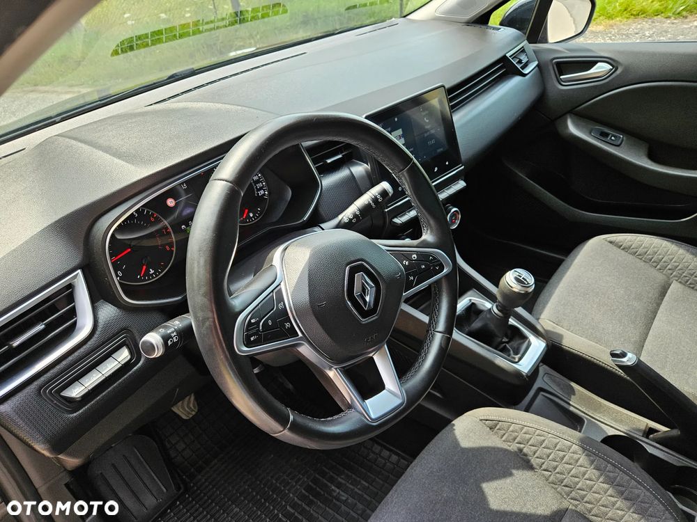 Renault Clio - 16