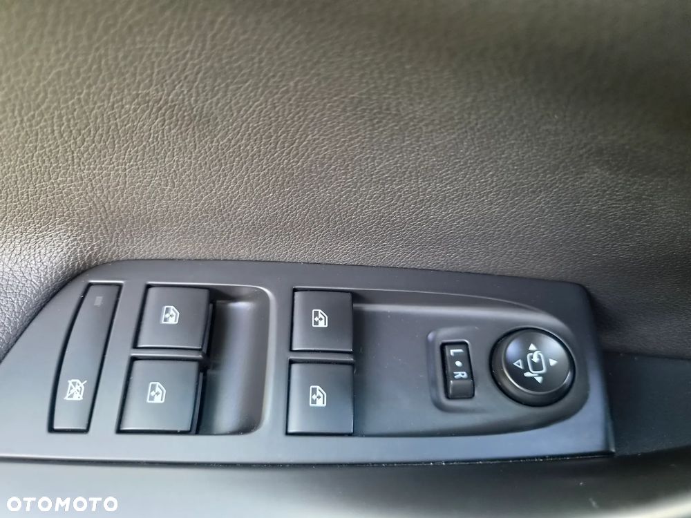 Opel Astra 1.4 Turbo Innovation - 27