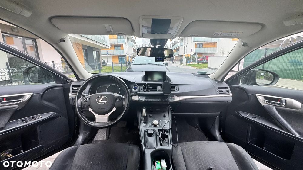 Lexus CT 200h Black - 7