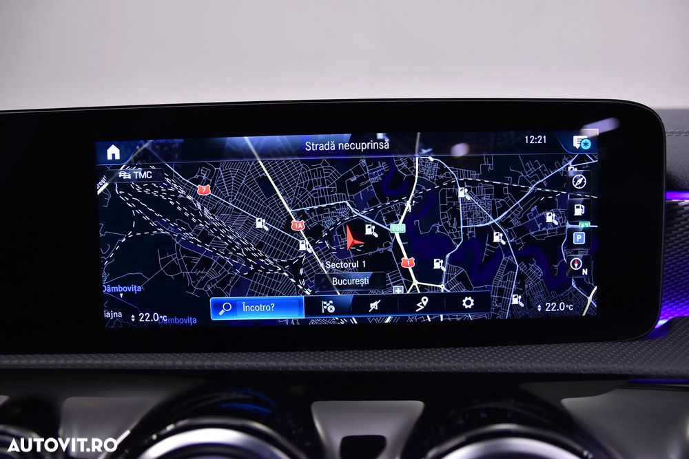 Mercedes-Benz CLA - 23