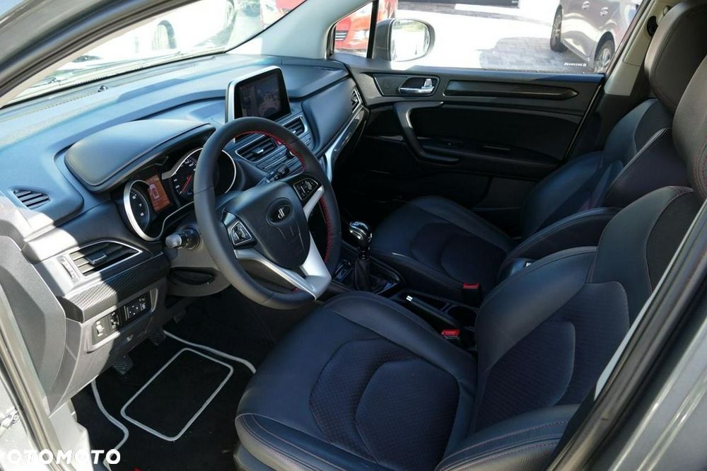 Volkswagen T-Roc - 22