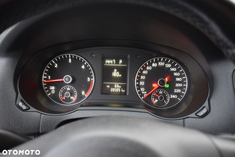 Volkswagen Sharan - 28