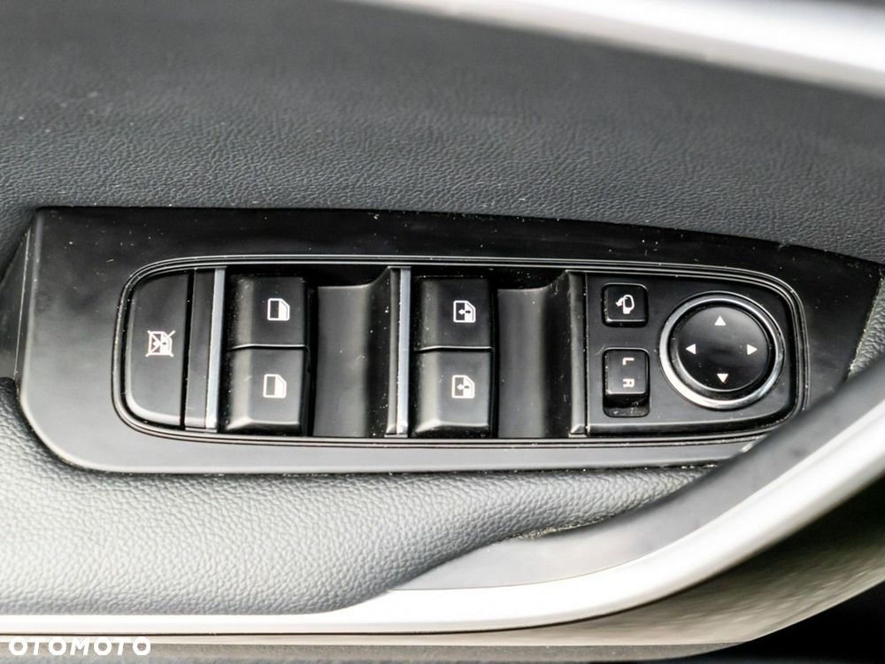 Kia Ceed 1.5 T-GDI Tribute DCT - 18