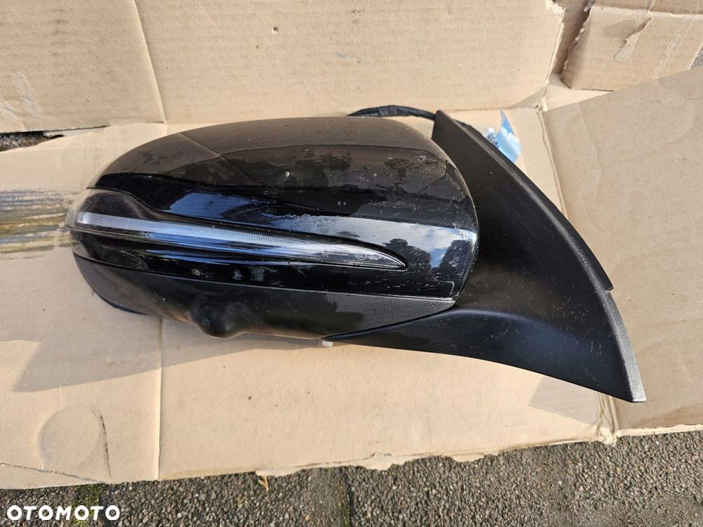 lusterko prawe mercedes gla 247 18 pin kamera - 2