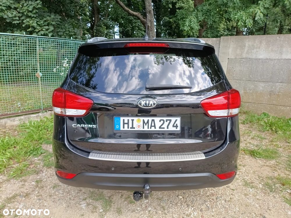 Kia Carens 1.7 CRDi L 7os - 18