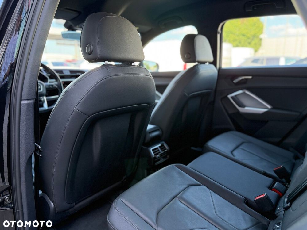 Audi Q3 - 11