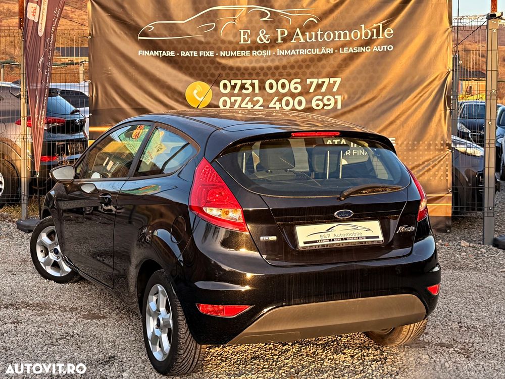 Ford Fiesta - 11