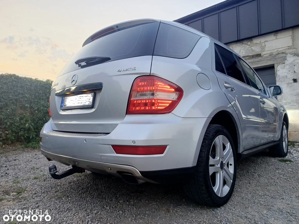 Mercedes-Benz ML - 19