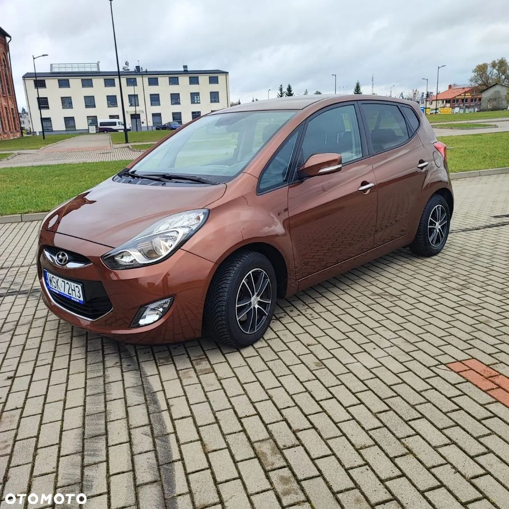 Hyundai ix20 - 11