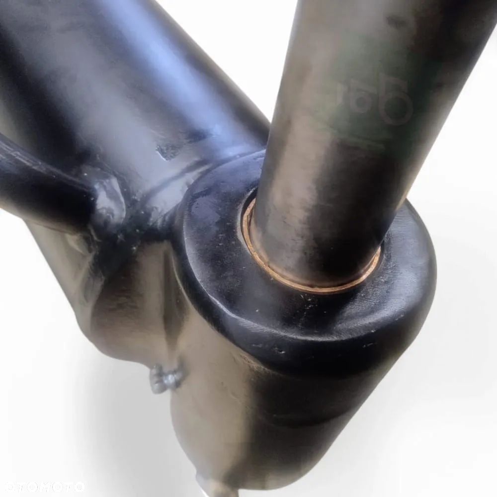 Siłownik Główny Teleskopu 240047 52500263 Manitou MLT 633 - 4