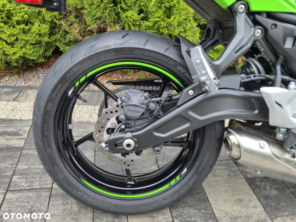 Kawasaki Ninja - 12