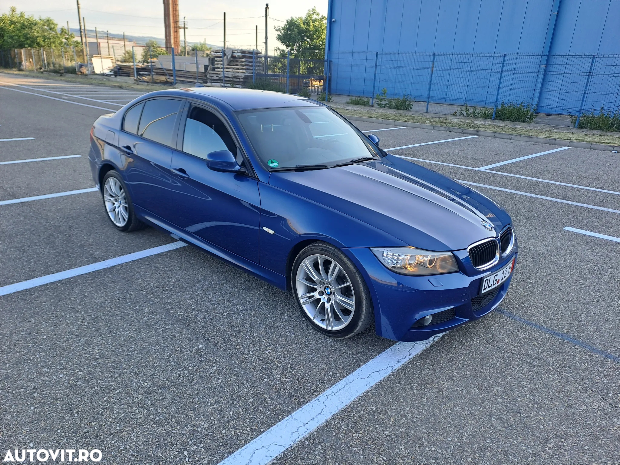 BMW Seria 3 318d - 2