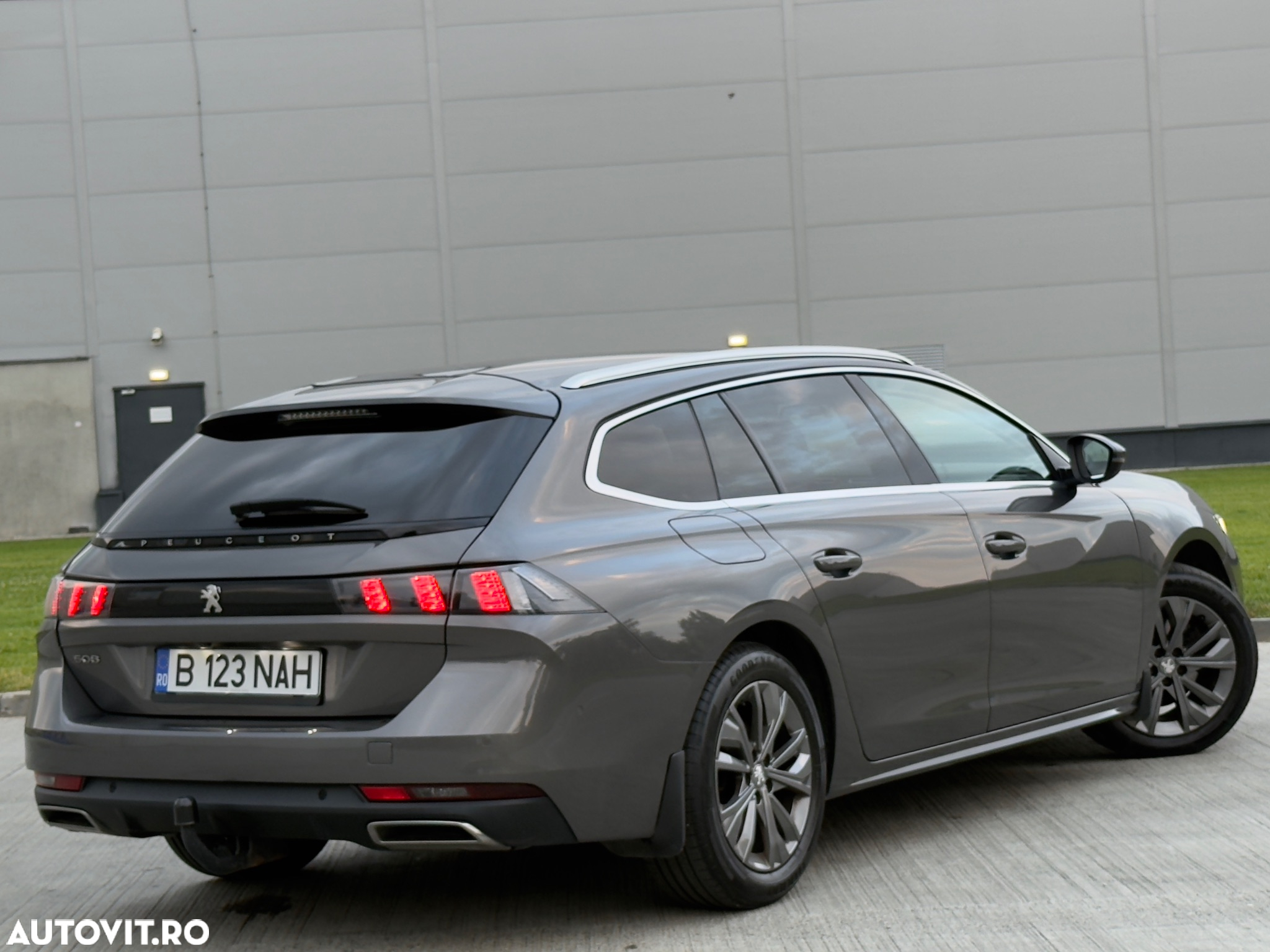Peugeot 508 BlueHDi 130 EAT8 Allure Pack - 3