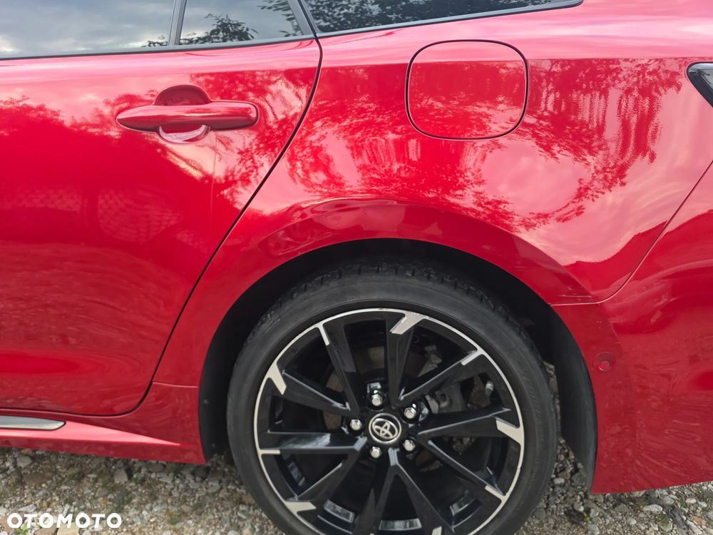 Toyota Corolla 2.0 Hybrid GR Sport - 13
