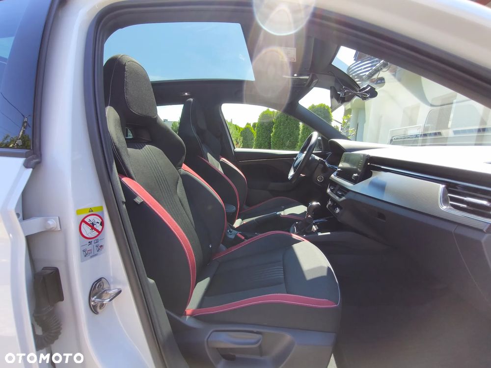Skoda Kamiq 1.0 TSI Monte Carlo DSG - 29