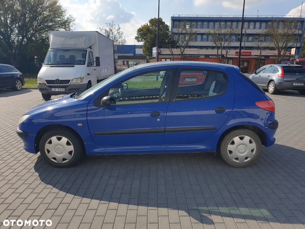 Peugeot 206 1.1 XR - 4