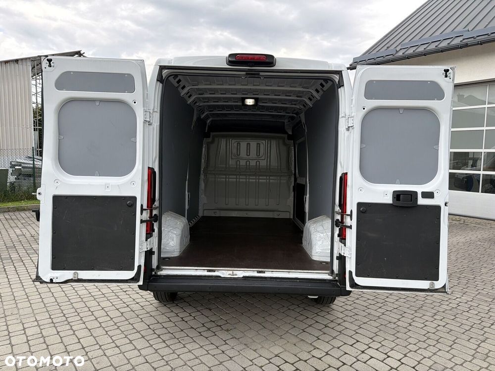 Toyota PROACE MAX - 12