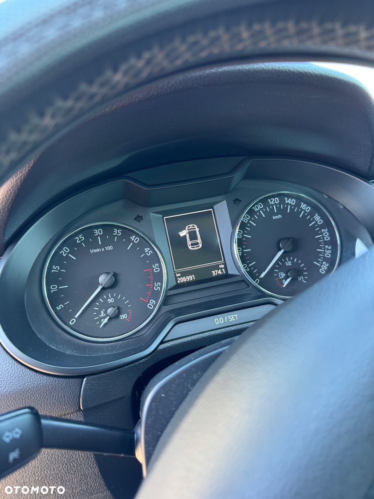 Skoda Octavia 1.6 TDI Ambition - 9