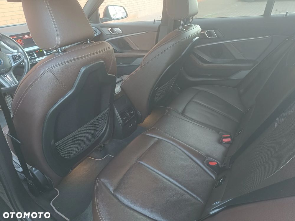 BMW Seria 1 118i M Sport - 21