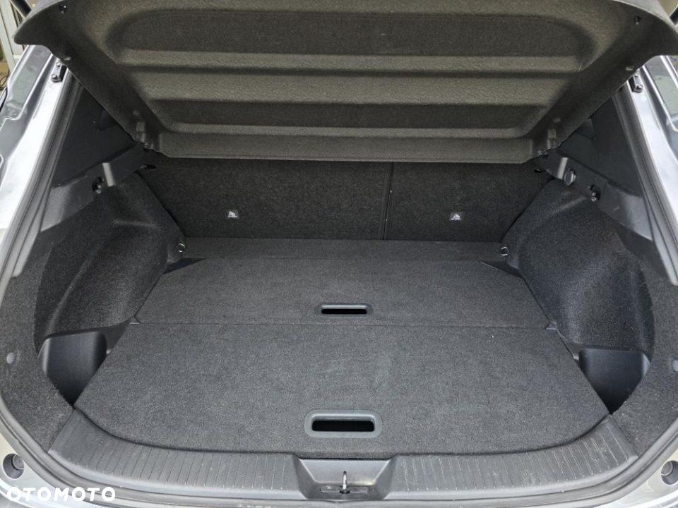 Nissan Qashqai - 25