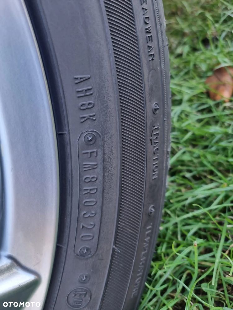 Ford Mondeo 2.0 Ghia - 31