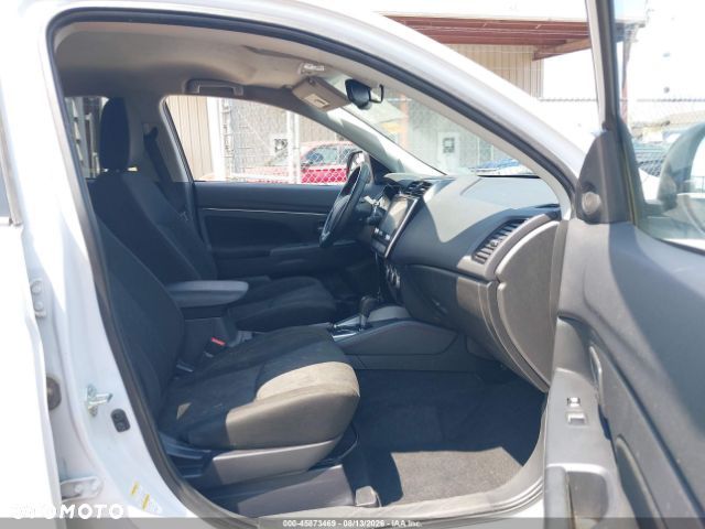 Mitsubishi ASX - 6