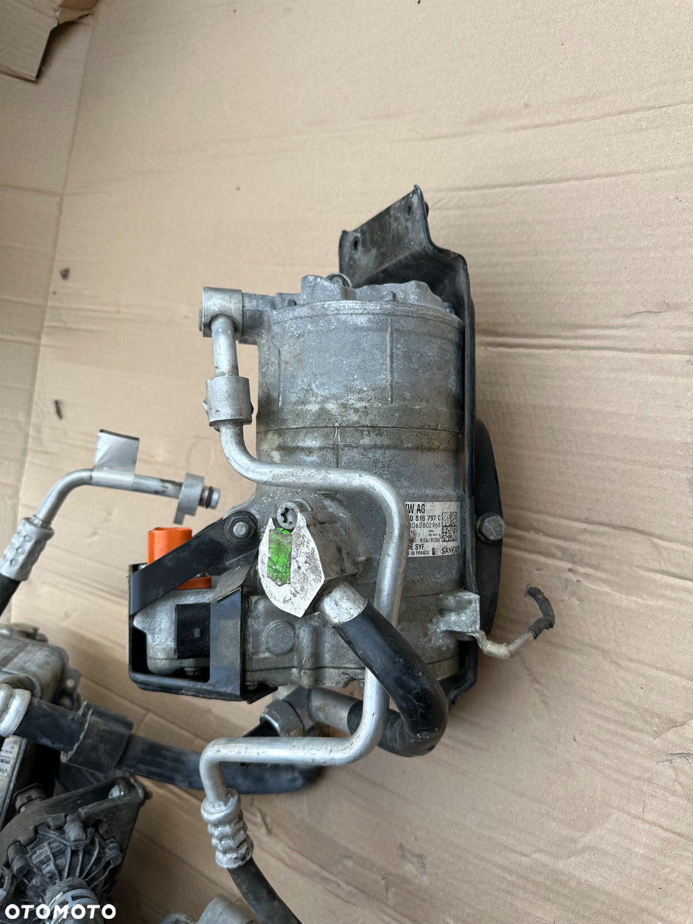 POMPA KLIMATYZACJI AUDI E-TRON 4GO 816 797 C. - 3