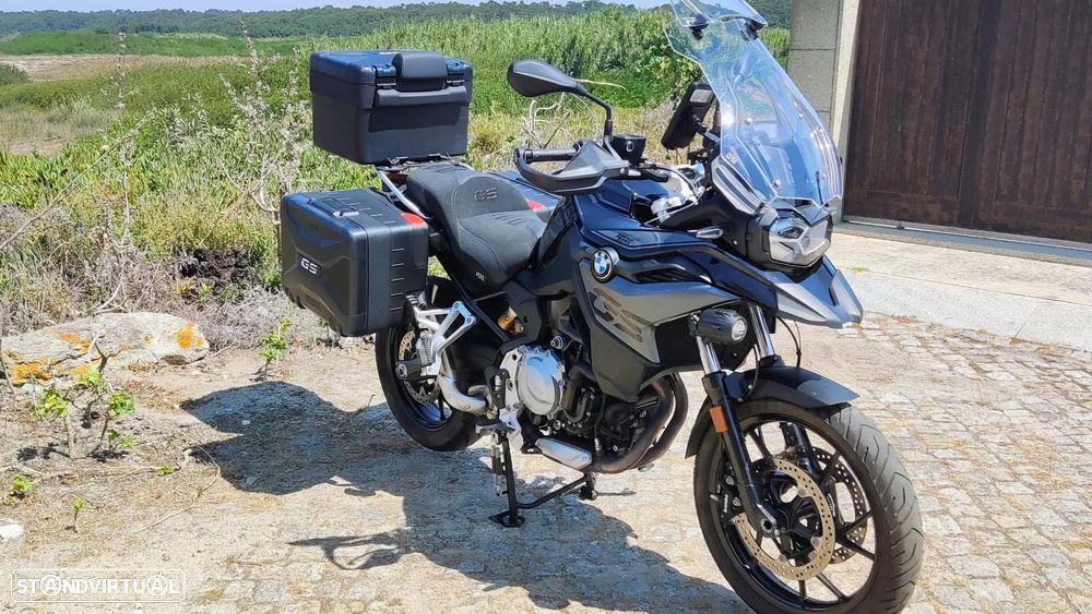 BMW F 750 GS Triple Black - 4