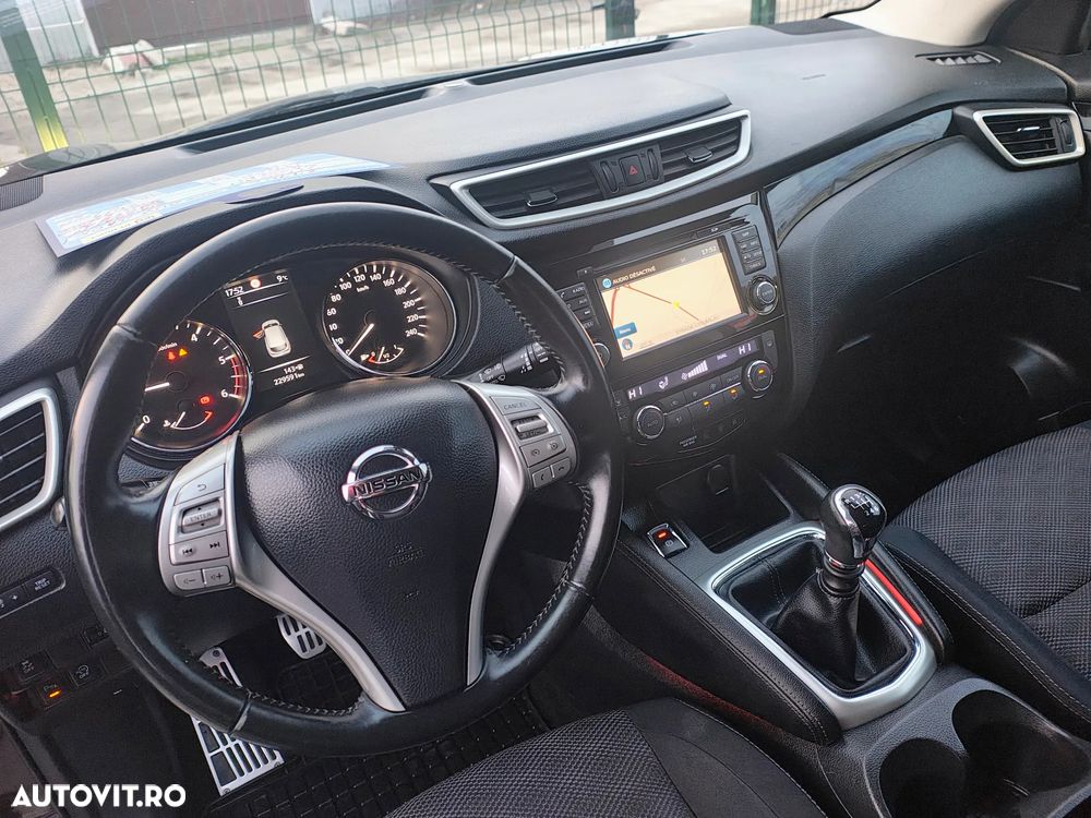 Nissan Qashqai 1.6 DCI N-Connecta - 9