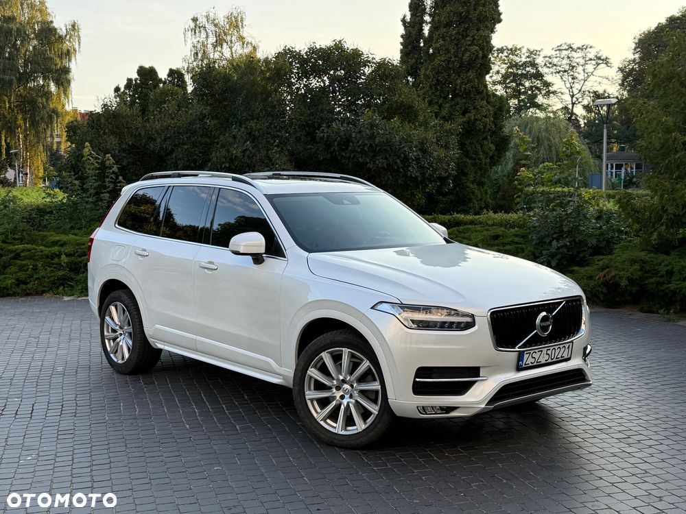 Volvo XC 90 T5 AWD Momentum - 8
