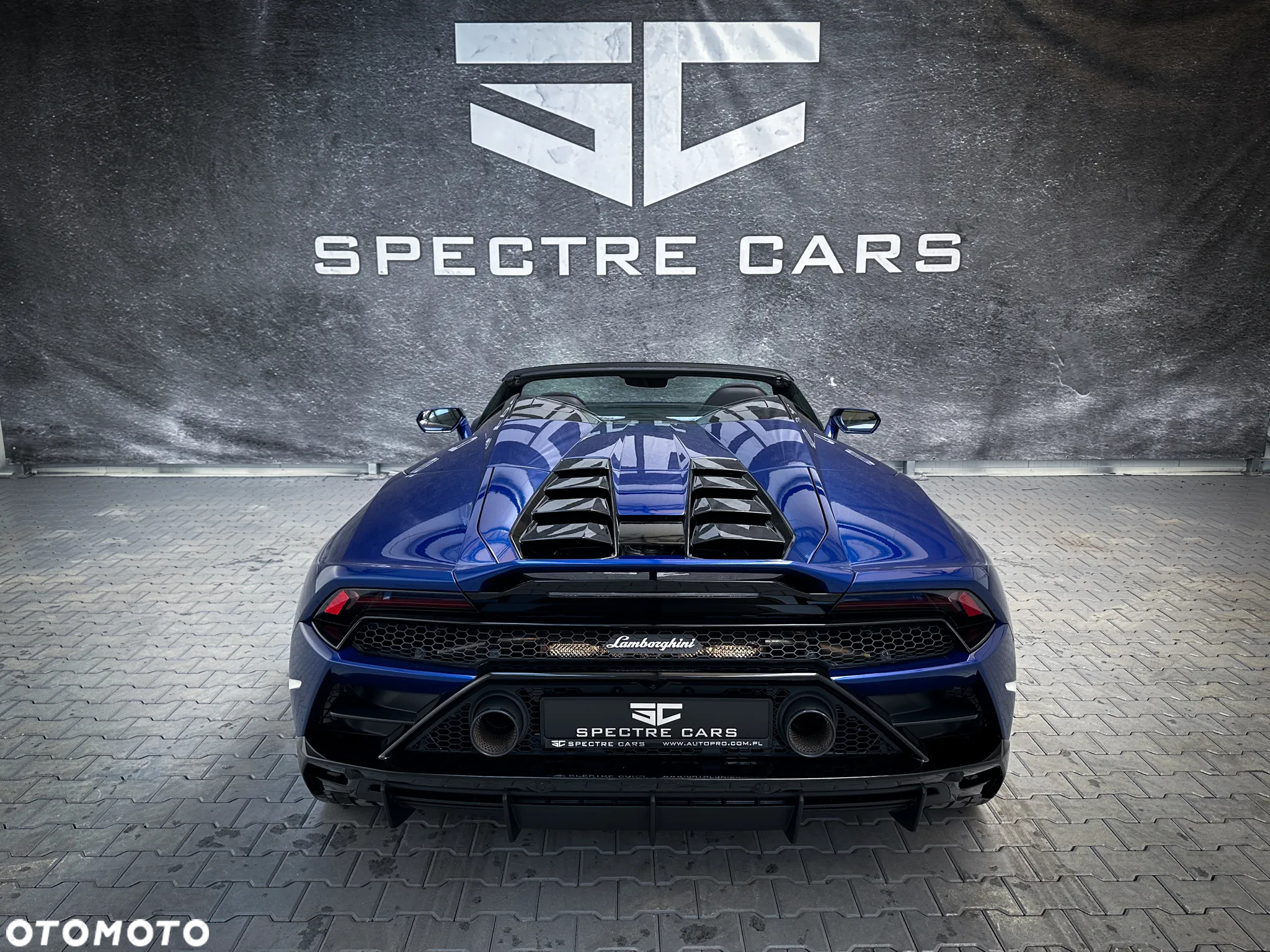 Lamborghini Huracan EVO Spyder - 10