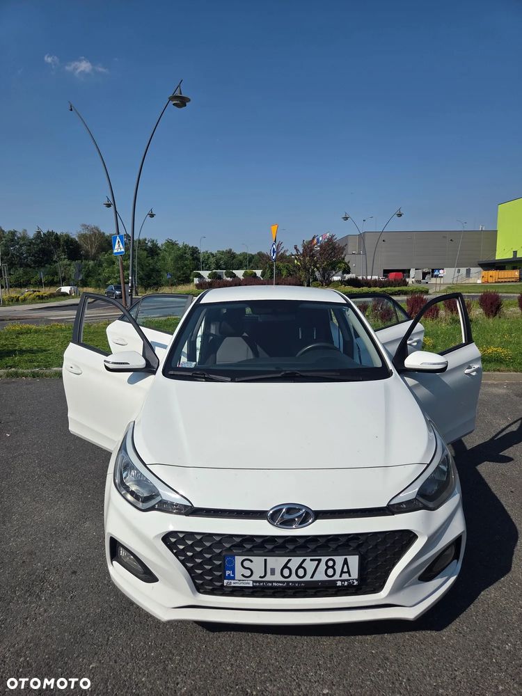 Hyundai i20 1.2 Comfort - 21