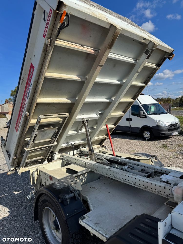 Iveco MAXICARGO - 4