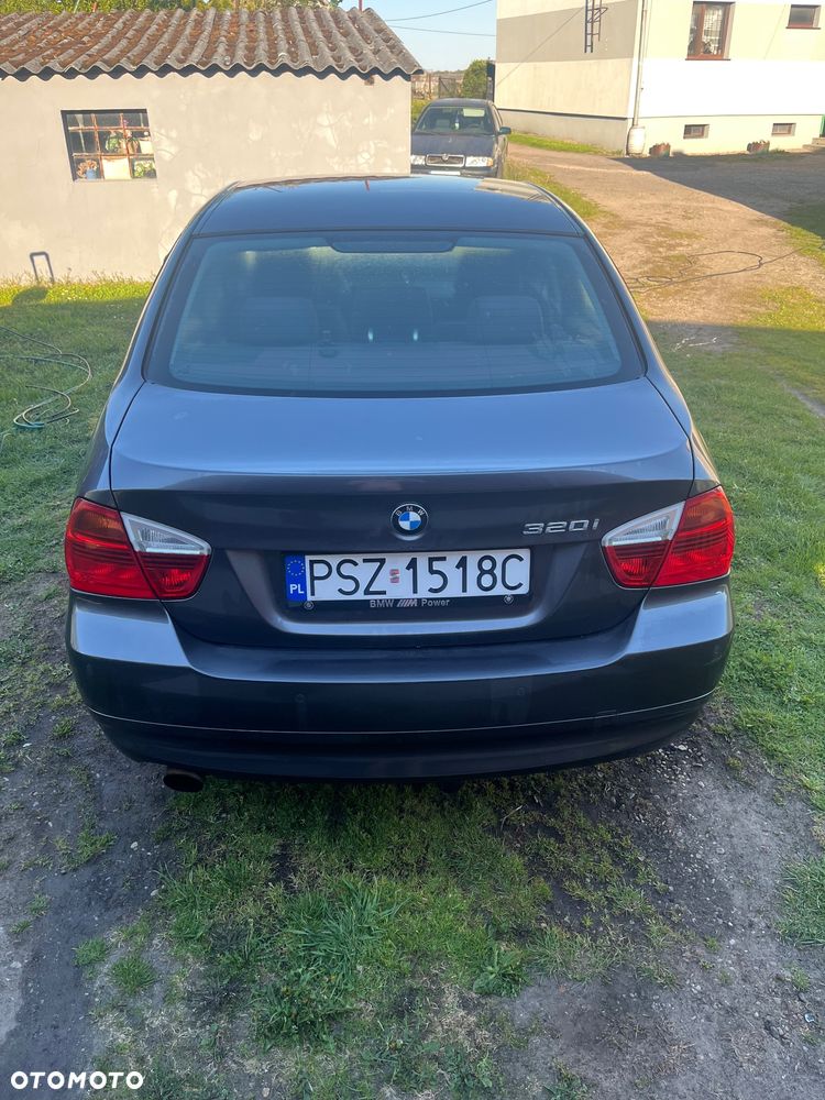 BMW Seria 3 - 2