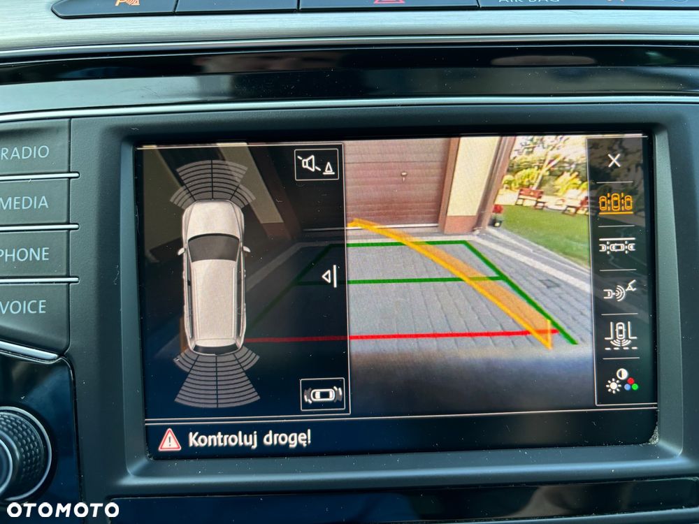 Volkswagen Passat 2.0 TDI BMT 4Mot Highline DSG - 27