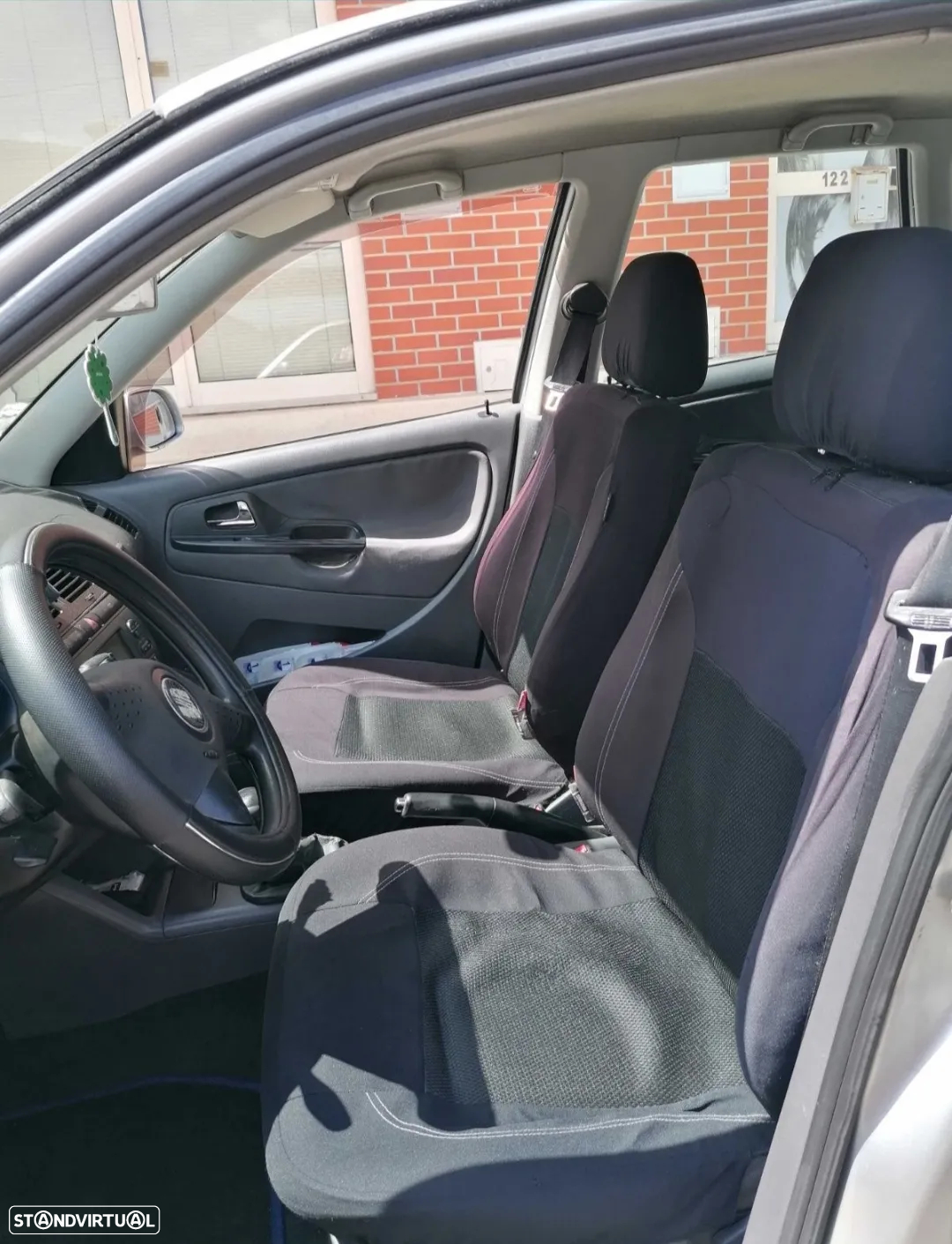 SEAT Ibiza - 5